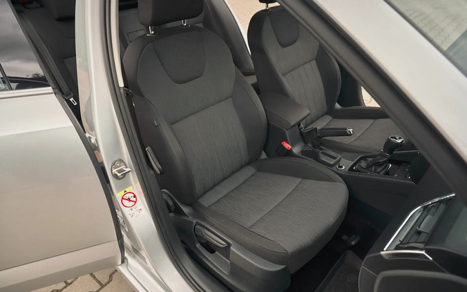Skoda Octavia cena 55900 przebieg: 205000, rok produkcji 2017 z Płock małe 781